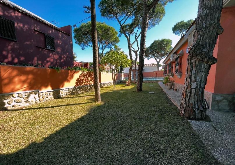Chalet Los Pinos Con Piscina Privada Novo Sancti Petri Exteriér fotografie