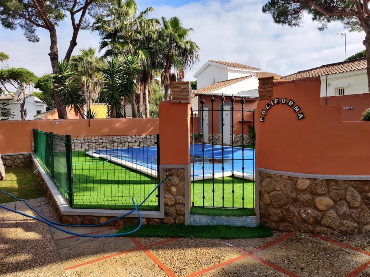 Chalet Los Pinos Con Piscina Privada Novo Sancti Petri Exteriér fotografie